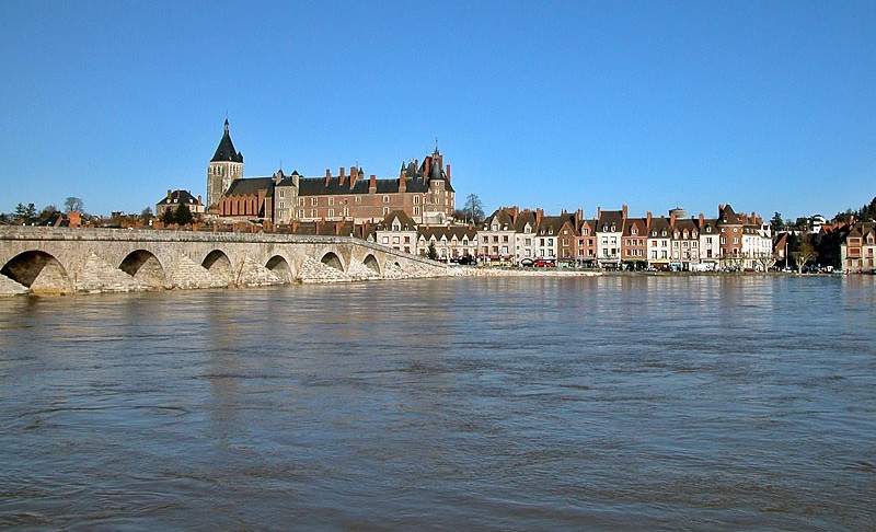 Ville de Gien - Isol'Centre